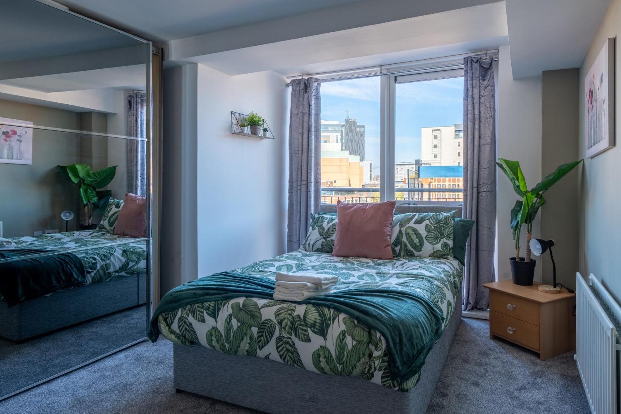 Movie House Executive Suite - Secure Free Parking Belfast Exterior foto